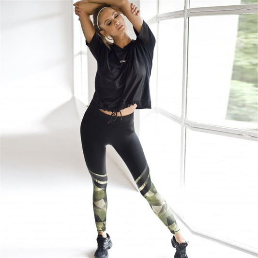 Camouflage printed stitching yoga pants